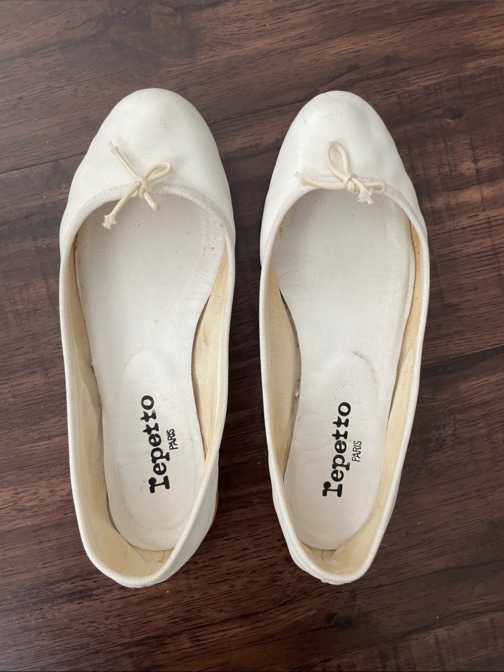 Repetto white Cendrillon Leather Ballet Flats size 36